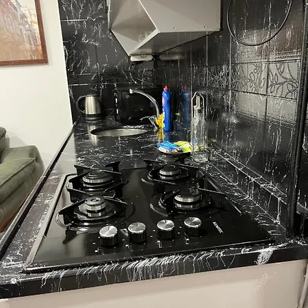 Taksim Neo Pera Aparthotel 4*