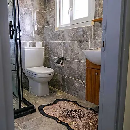 Taksim Neo Pera 4*